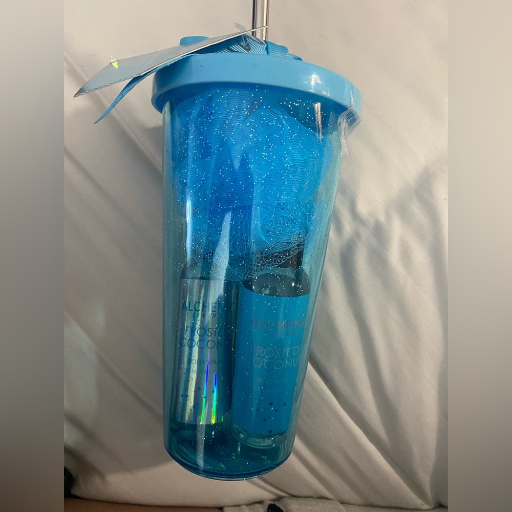 TUMBLER BATH GIFTSET!